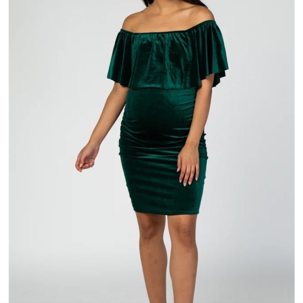 Pinkblush Off-the-Shoulder Emerald Green Velvet Maternity Dress